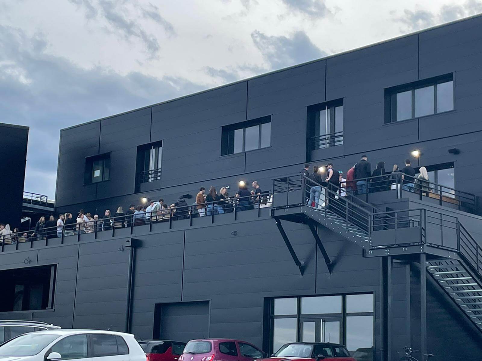 Le local de My Beers Aubenas et sa fabuleuse terrasse