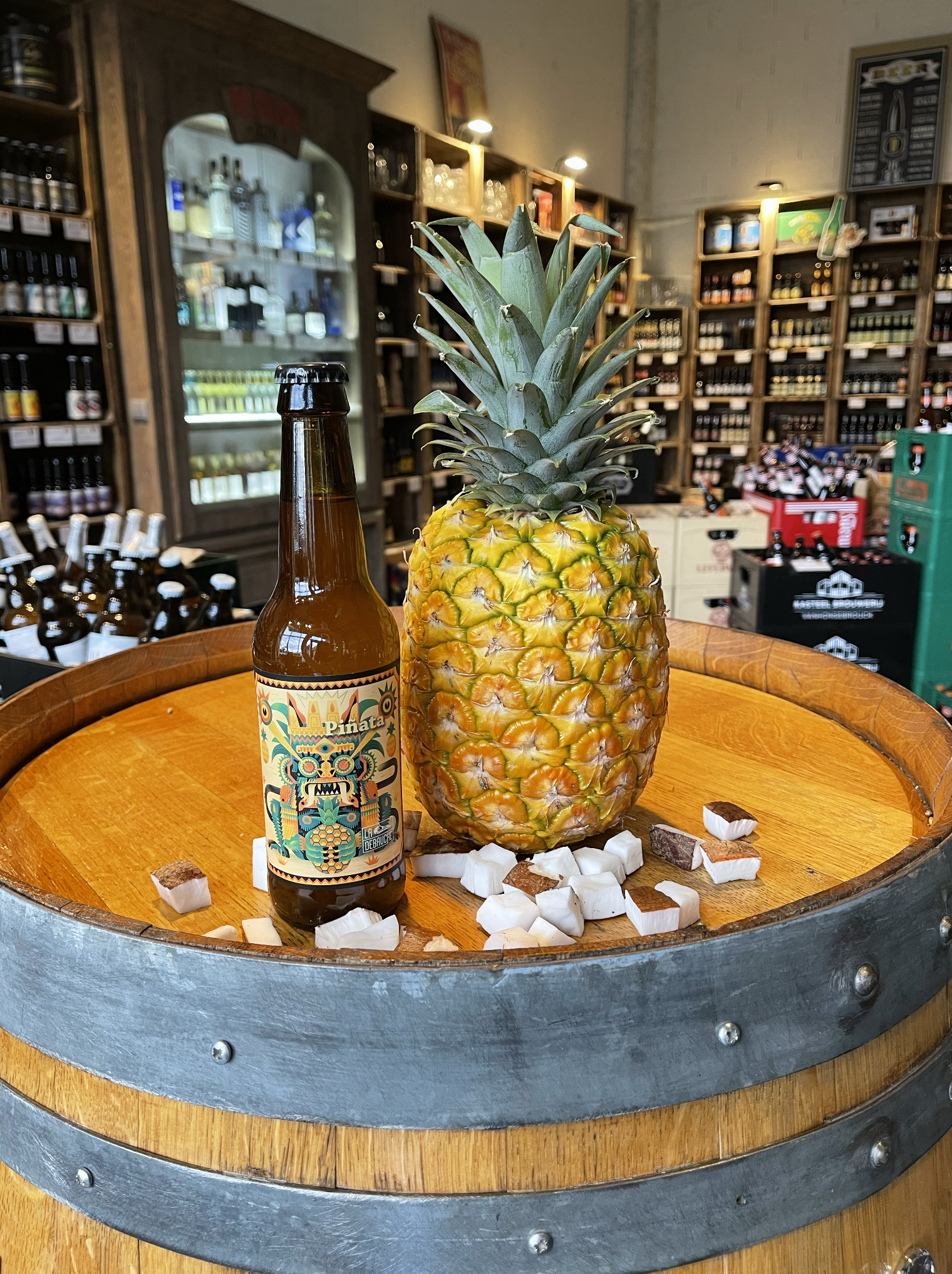 pinata-ladebauche-ananas.png